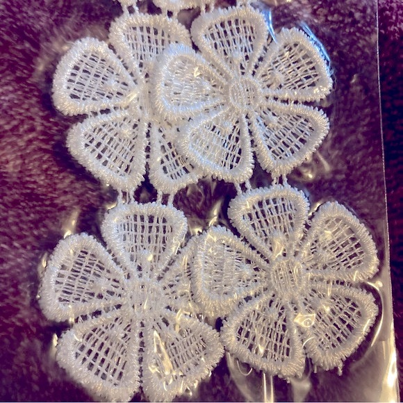 Mia Collection Womens White Flower Earrings - Picture 3 of 5